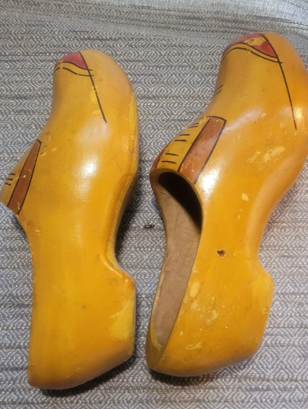 DUTCH CLOGS WOODEN WOOD HANDCARVED HANDPAINTED HOLLAND  Yellow Red